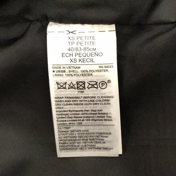 Banana Republic Faux Fur Jacket - Picture 4 of 5